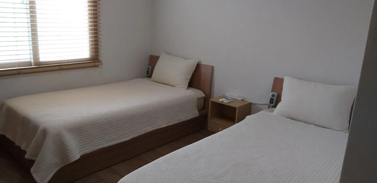 בית הארחה ג'גו Moon Forest Guesthouse קוריאה הדרומית
