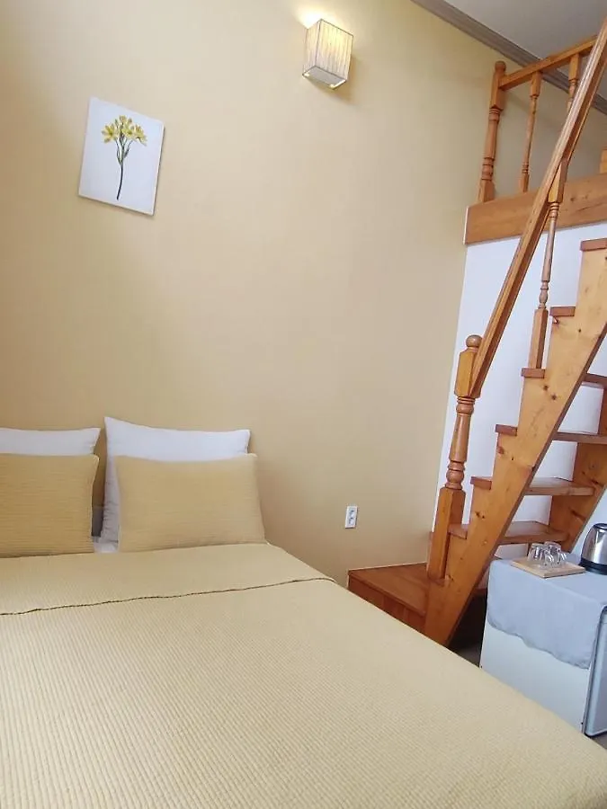 בית הארחה ג'גו Moon Forest Guesthouse קוריאה הדרומית